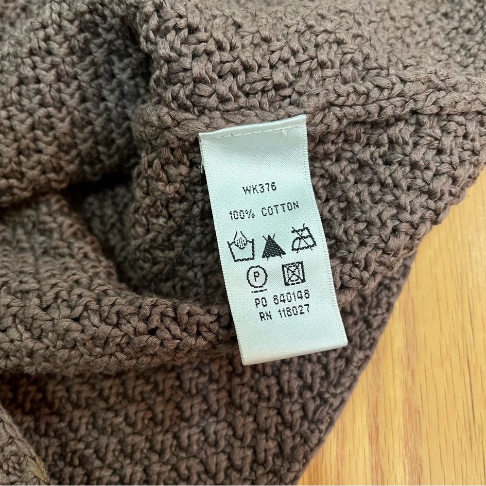 Boden Chunky Knit Collared Cardigan - Picture 7 of 10